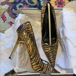 Aldo Zebra & Gold heels